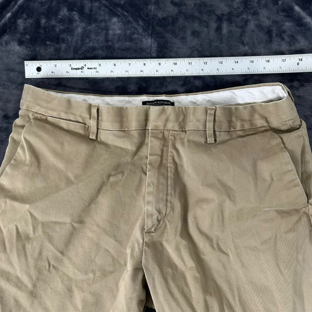 Banana Republic Tapered Fit Chino Pants Mens 36x32 Khaki Tan Stretch Cotton